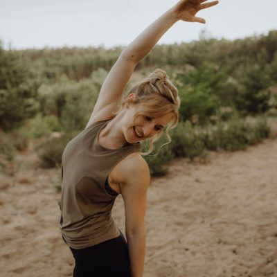 LAura-Yoga-Sanddünen-077-3495